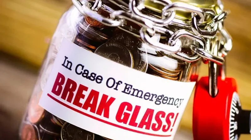 Emergency Fund vs. Paying Off Debt
