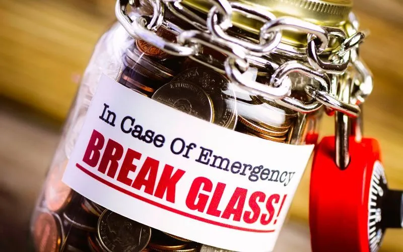 Emergency Fund vs. Paying Off Debt